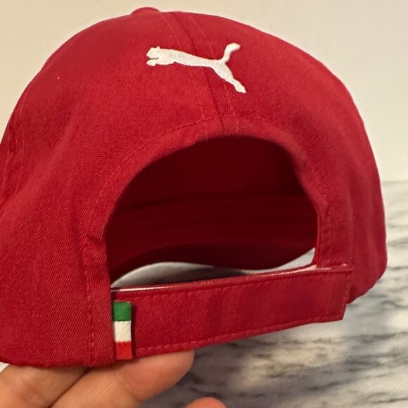 Red Ferrari Cap with Logo Puma NWOT adjustable back strap - Picture 9 of 9